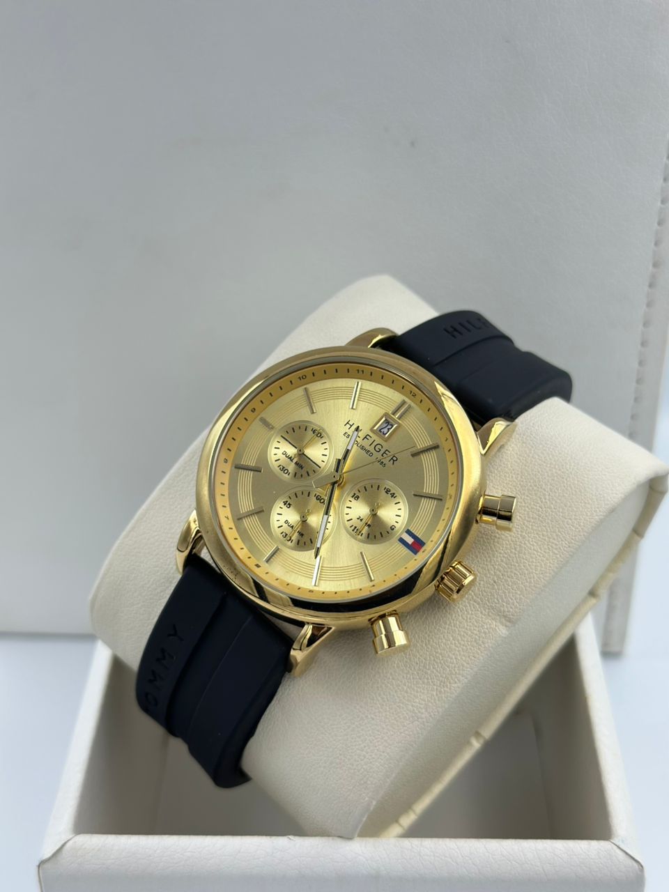 Hilfiger or manche bleu